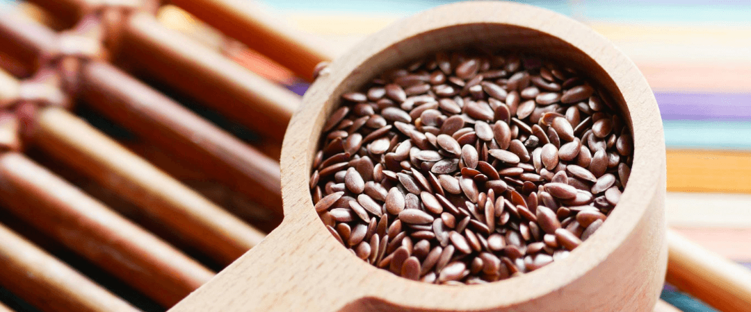 Flaxseed allergy & symptoms of an allergic reaction